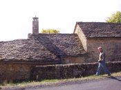 Longuiers, vue depuis la route